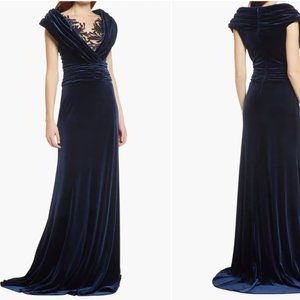 TADASHI SHOJI VELVET LACE INSET PORTRAIT COLLAR NAVY GOWN sz S